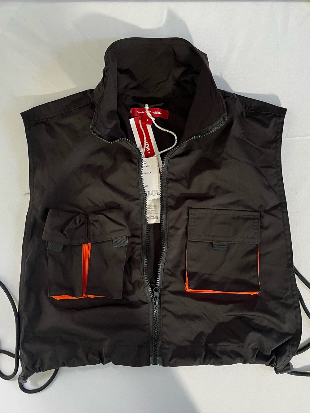 Smoke Rise RED Utility Cargo Vest Size Small NWT
